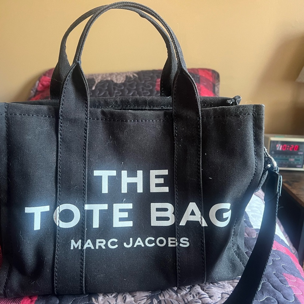 Marc Jacobs The Tote bag medium